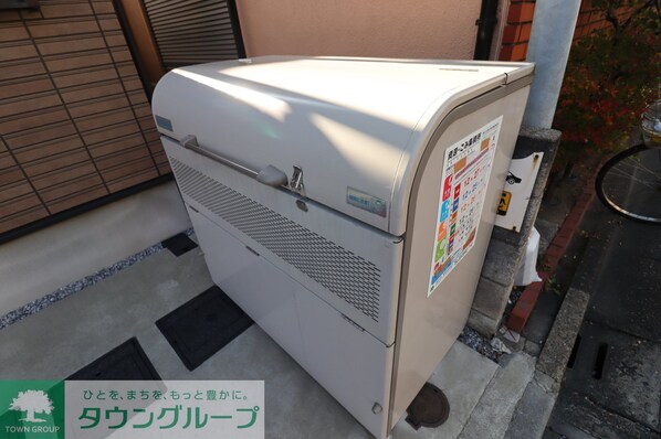 サンバレー春日町の物件内観写真